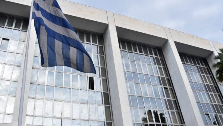 Atina’da Yüksek Mahkeme bomba çağrısının ardından tahliye edildi