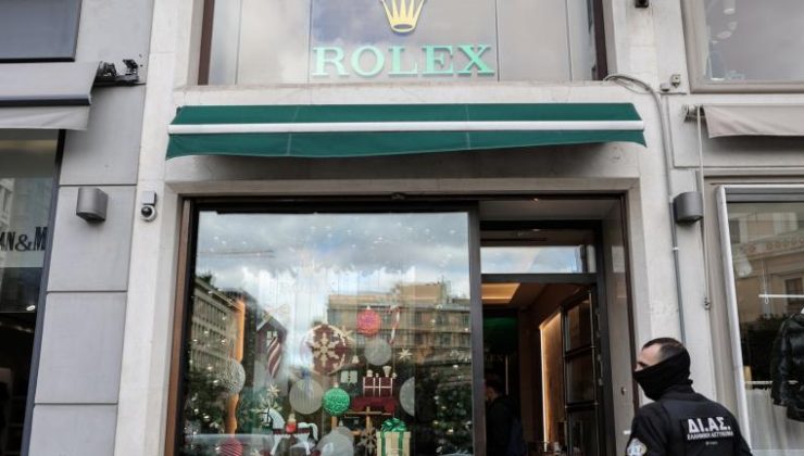 Atina’nın merkezinde bulunan Rolex mağazasına silahlı soygun