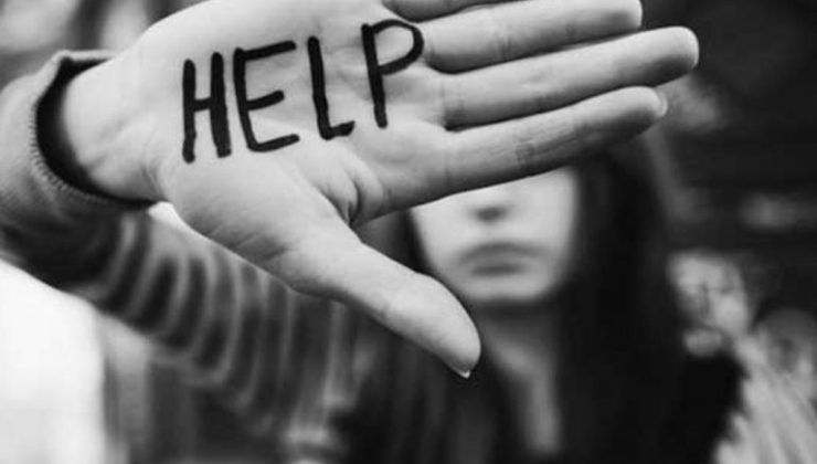 “Help Me – Bana Yardım Et”: Bu hareketi görürseniz polisi arayın