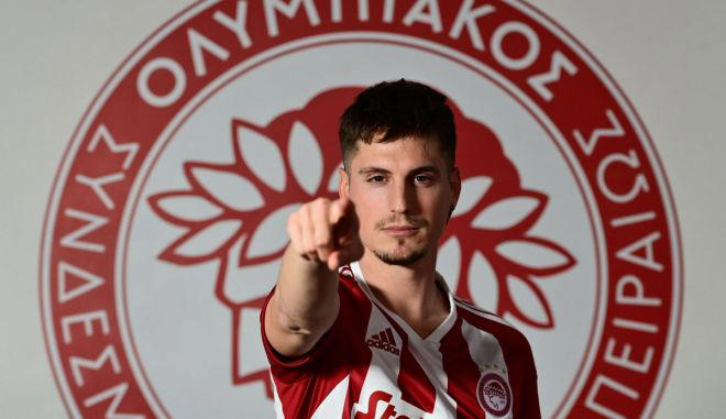 Olympiakos transferleri: Sergi Kanos resmen kırmızı beyazlı ekipte