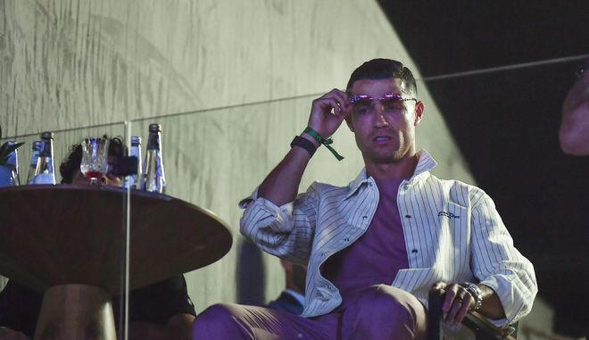 Ronaldo: United kupayı kaldırdığında o yılın maçını izliyordu