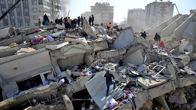 Türkiye depremi: Kurtarma çalışmaları sadece Kahramanmaraş ve Hatay’da sürüyor