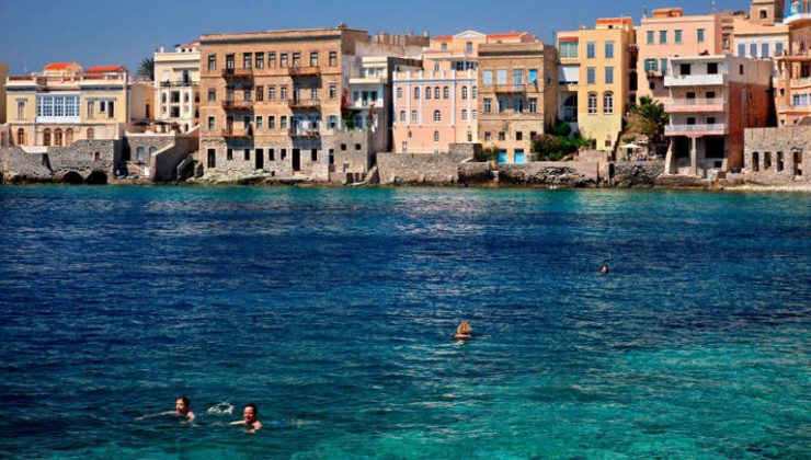 Conde Nast Gezgini: Yunanistan’da keşfettiği ve önerdiği 7 “bilinmeyen” plaj