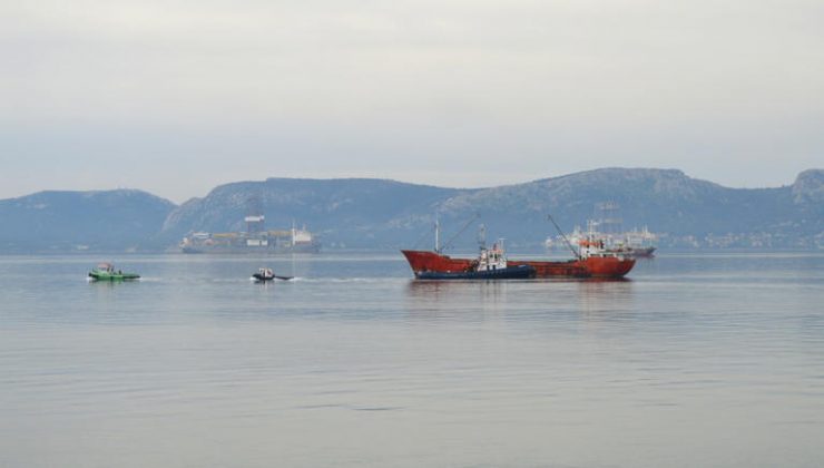 17’nci tehlikeli-zararlı gemi Elefsina Liman İşletmesi’nin deniz bölgesinden çıkarıldı.