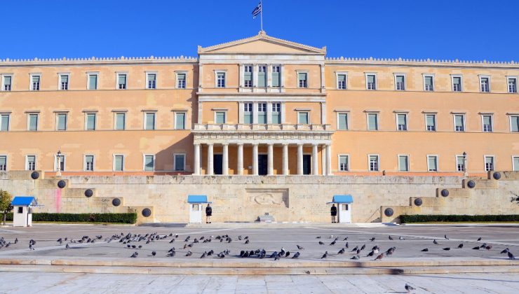 Yeni Yunanistan kabinesi Cuma günü öğlen yemin edecek