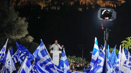 Yunanistan’da Miçotakis seçimi önde götürse de seçmenler ikinci kez sandığa gidecek