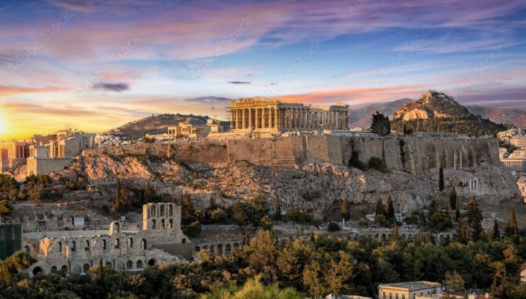 Yunanistan Akropolis’te “Ağustos” yaşanıyor