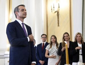 Kyriakos Mitsotakis Başbakanlık Görevini Devraldı