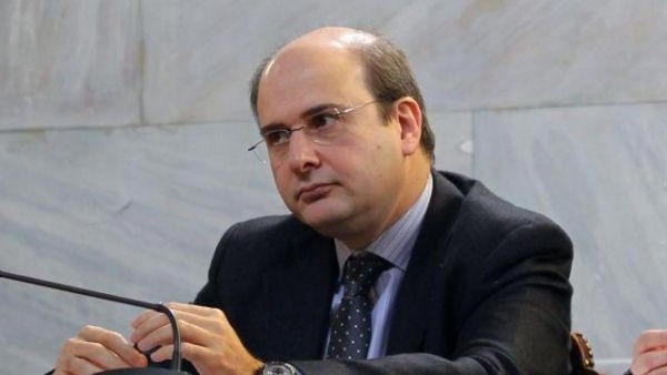 Yunanistan Ekonomi ve Finans Bakanı Kostis Hatzidakis’den Ek Bütçe Duyurusu: 700 Milyon Euro Parlamentoya Sunulacak
