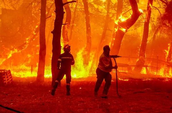 Yunanistan’da Yangınlar Şok rakamlara ulaştı, korkutucu senaryolar
