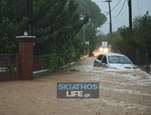 Şiddetli Yağışlar Sonucu Skiathos Adası Acil Durum İlanı İstiyor