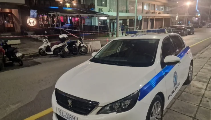 Selanik: Polis Boğazından Bıçaklanarak Öldürüldü