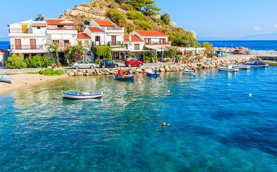 Samos Adası: Efsaneler Diyarı ve Doğanın İncisi