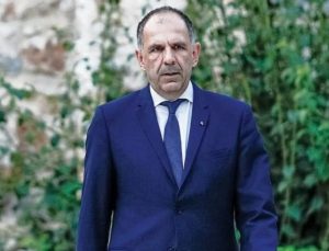Yunanistan Dışişleri Bakanı: Türkiye’yle sıkıntıları bir gecede çözeceğimize inanmıyoruz