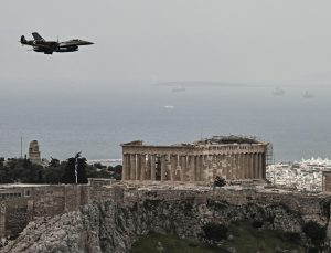 Yunanistan, elindeki eski F-16’ları Ukrayna’ya mı verecek?