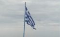Gümülcine: 21 yaşındaki bir adam belediye binasının Yunan bayrağını indirip yaktı