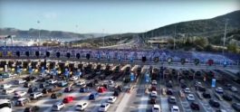Paskalya: 425.000’den fazla araç Attika’dan ayrıldı – Son yıllardaki en büyük göçlerden biri