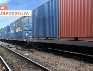 Yunanistan’dan Ukrayna’ya 250 konteynerlik askeri sevkiyat