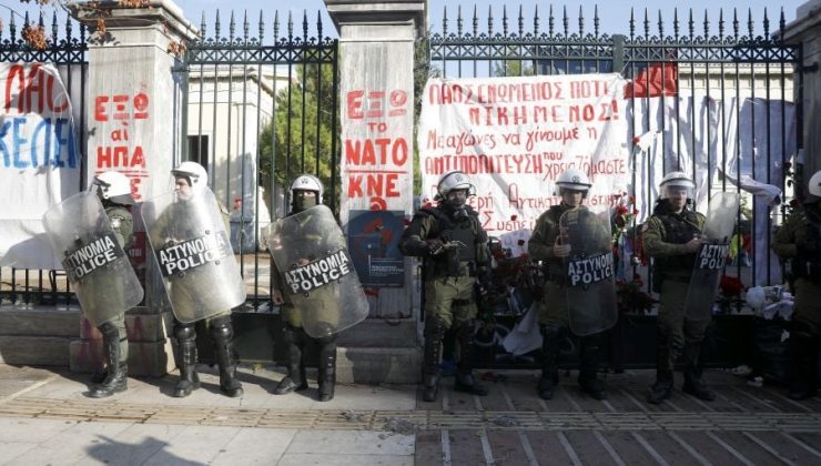 Atina Politeknik Ayaklanması: ELLAS 113 gözaltına aldı