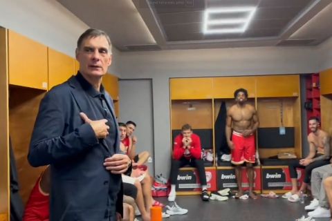 Bartzokas “ben patronum” dedi ve Olympiakos’a üç gün izin verdi