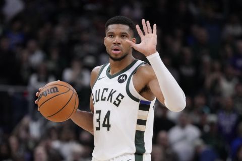 Bucks – Bulls 122-106: Yıkıcı bir performans sergileyen Antetokounmpo, Chicago’yu ezdi ve efsane Scottie Pippen’ı geride bıraktı