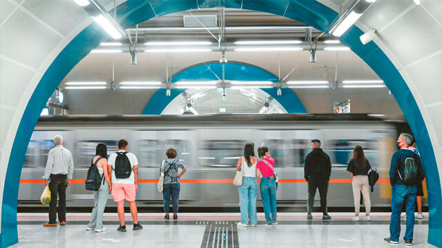 Metro: Atina’daki Yeni Genişlemeler ve Hangi Bölgelerin Faydalanacak