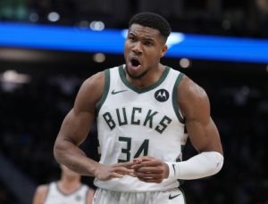 NBA tarihindeki ilk oyuncu: Giannis Antetokounmpo’nun Pistons’a karşı büyük gecede inanılmaz rekoru