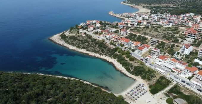 Taşöz: 5 ay içinde adayı 1 milyondan fazla turist doldurdu