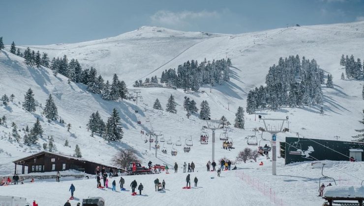 Yunanistan’daki kayak merkezlerinde ziyaretçi rekoru – Bölgelerdeki konaklama için ‘nefes’