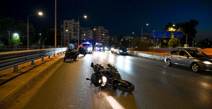 Poseidonos Bulvarında Üzücü Trafik Kazası: İki Motosiklet Sürücüsü Hayatını Kaybetti