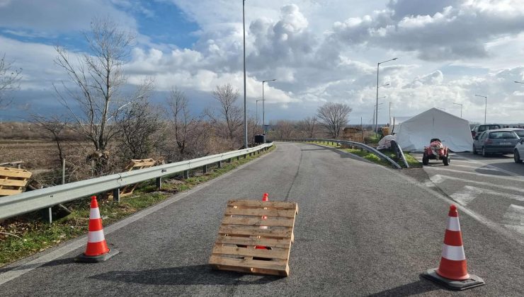 Egnatia Yolu’nda Batı Kavşağı’ndan trafik akışının yönlendirilmesi devam ediyor