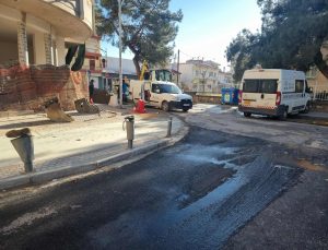 Su Olmadan Gümülcine (Komotini) Mahalleleri Su Hattında Kırılma nedeniyle